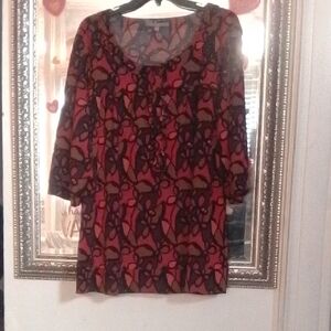 NY Collection Red and Black Graphic Tunic Blouse
